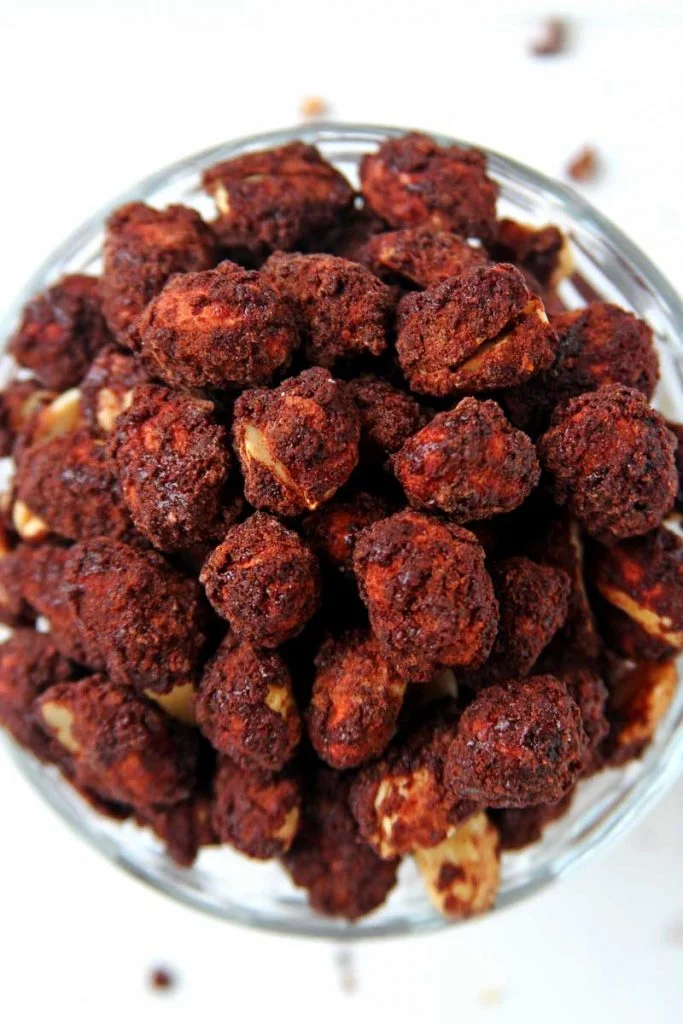 amendoim doce com chocolate