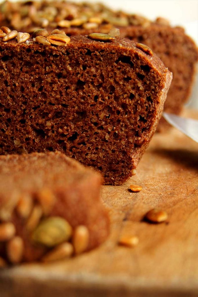 Pão com farinha de teff vegano fácil de preparar e muito rápido!