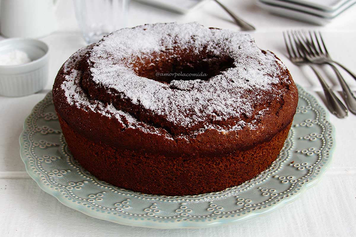 Receita de Bolo de chocolate sem leite, enviada por katiana