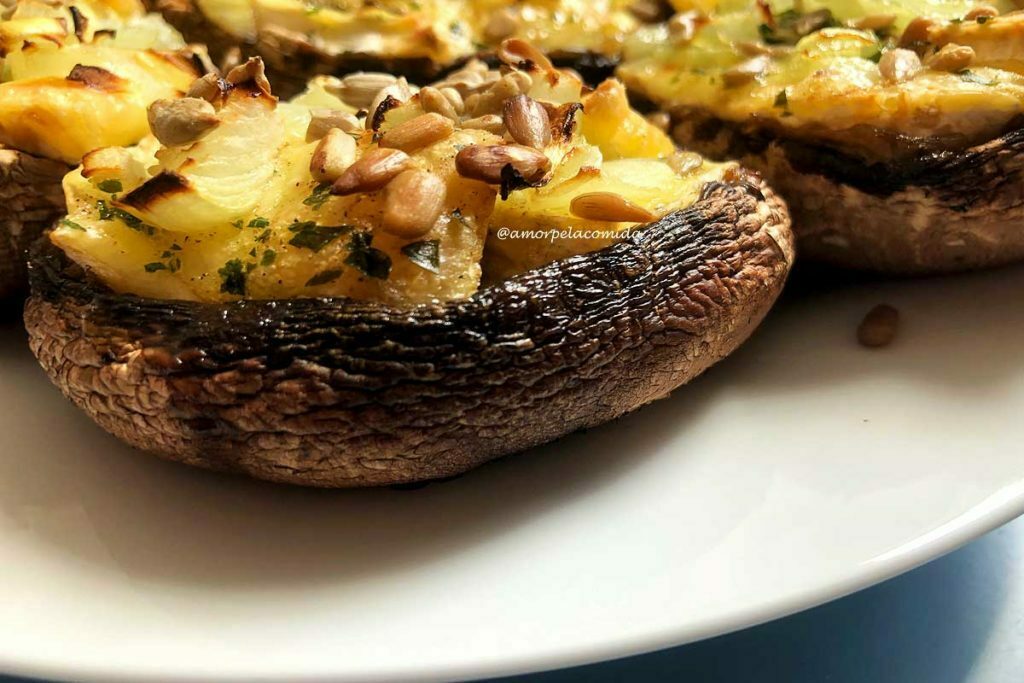 COGUMELO PORTOBELLO RECHEADO Receitas saudáveis com a Chef Susan