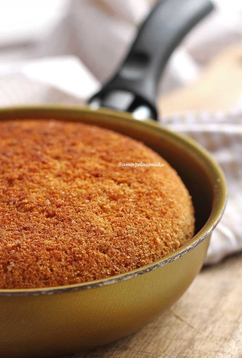 Bolo de fubá sem leite perfeito para pessoas com intolerância a lactose!