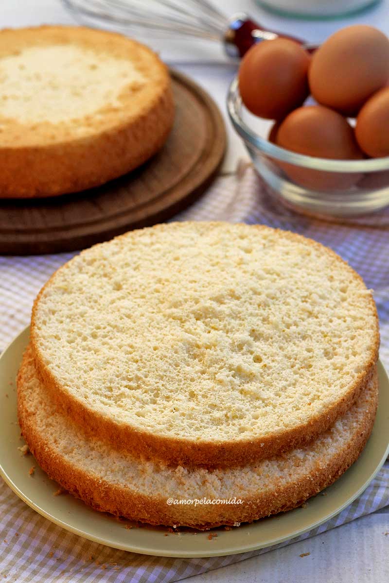 Receita Base de Bolo (sem leite, sem ovos, sem trigo)