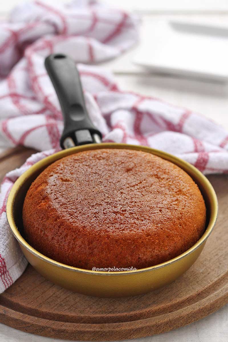 BOLO DE FUBÁ COM BANANA DE FRIGIDEIRA SEM GLÚTEN SEM LACTOSE