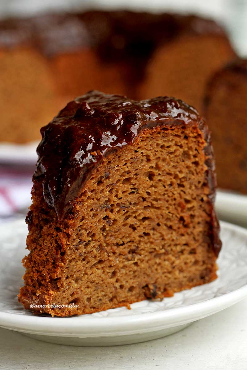 Receita de Bolo de Banana com calda caseiro tradicional