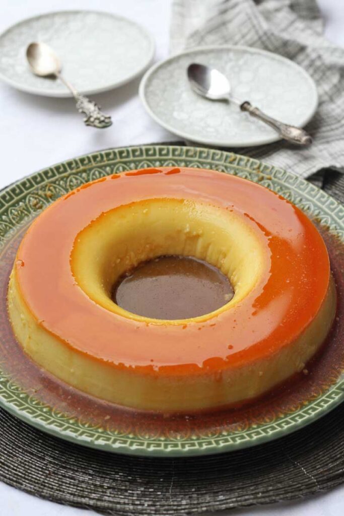 Pudim com caramelo
